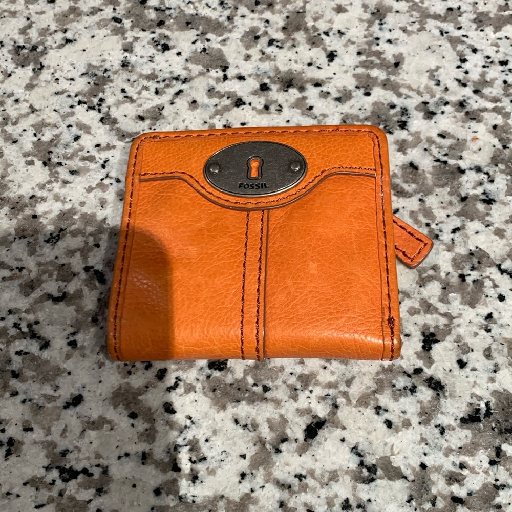 Vintage Fossil leather wallet